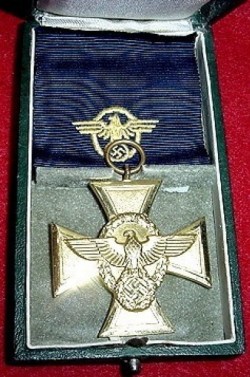 Nazi Police 25-Year Long Service Medal in Case...$195 SOLD