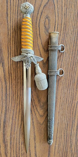 Nazi Luftwaffe 2nd Model Dagger by Paul Weyersberg with Waffenamt and Portapee...$625 SOLD