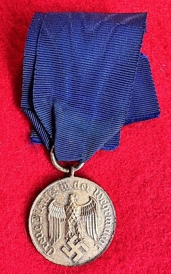 Original Nazi Wehrmacht 12-Year Long Service Medal