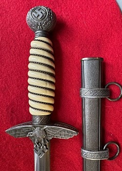 Original Nazi Luftwaffe 2nd Model Dagger by Alcosa of Solingen