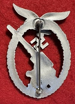 Original Nazi Luftwaffe Flak Artillery War Badge in Issue Box
