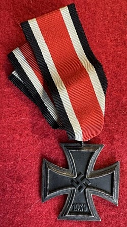 Original Nazi Iron Cross 2nd Class (WWII Veteran 