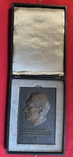 Original Cased Adolf Hitler Profile Plaque (WWII Veteran 